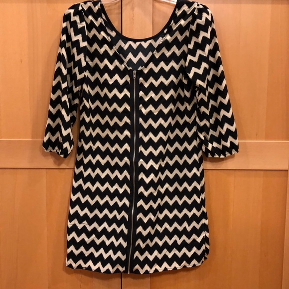 Rue21 Chevron Dress - Size Small - NWT - Picture 2 of 4